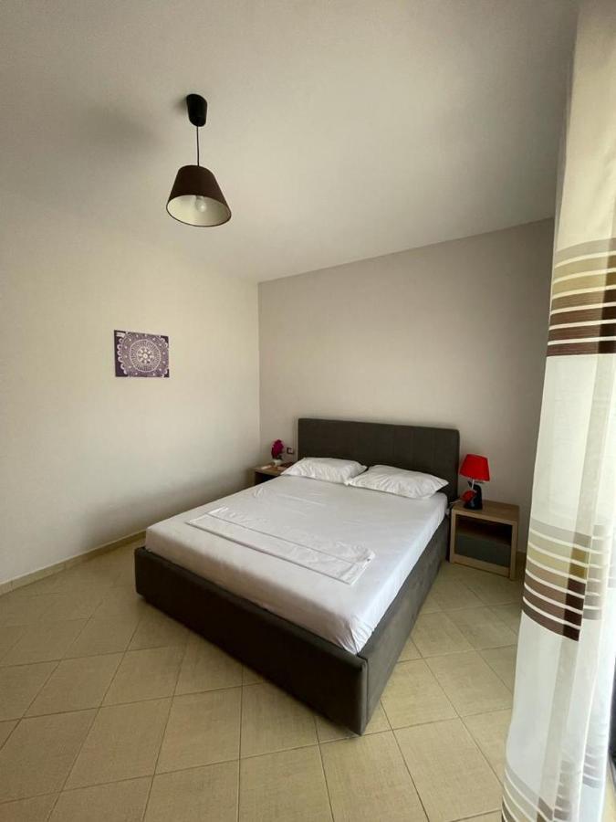 Near By The Sea Apartment Sarandë Exterior foto